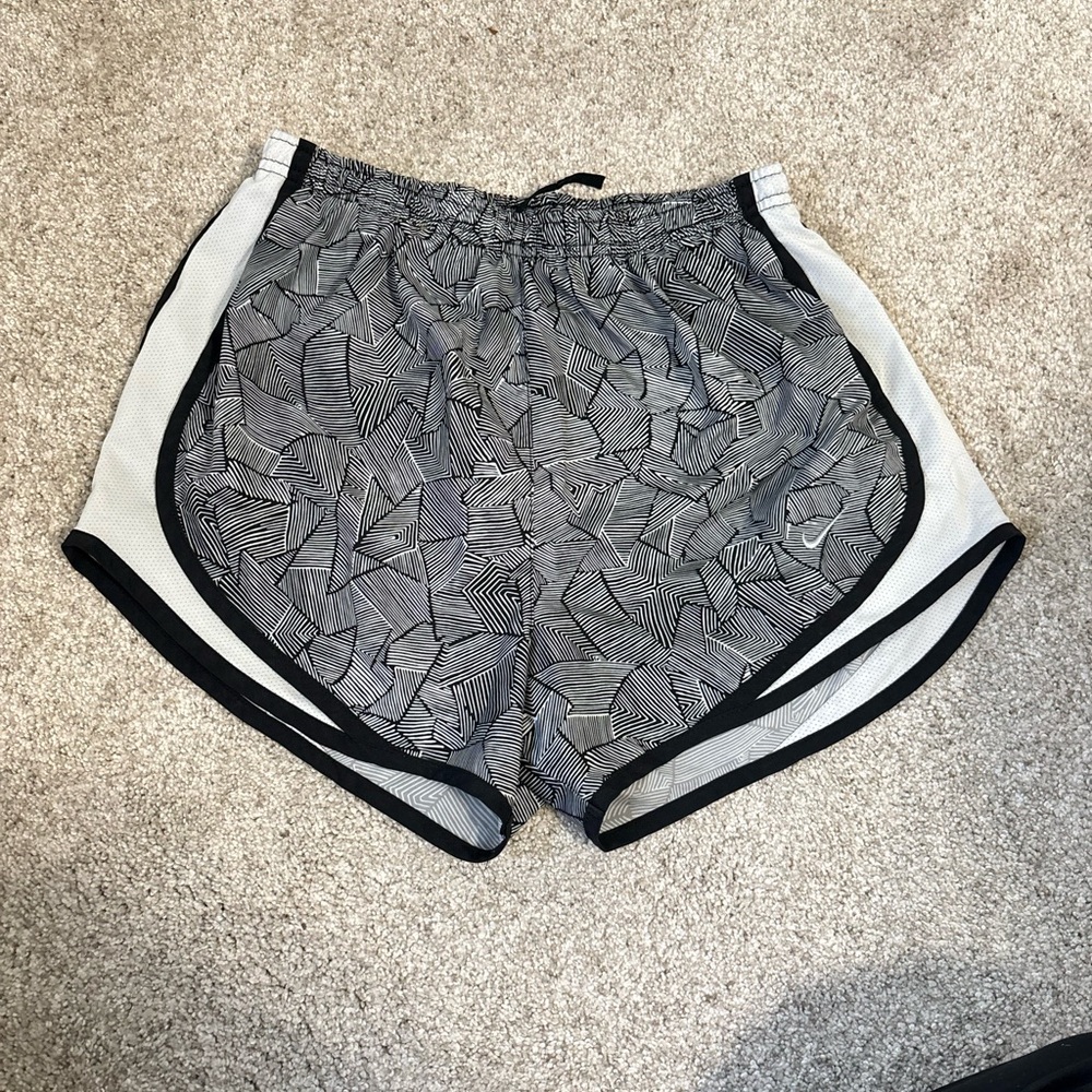 Nike Black and Gray Patterned Athletic Running Shorts